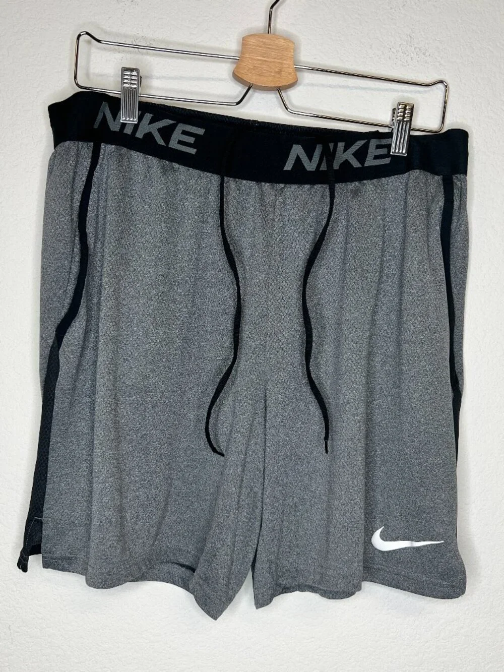 Nike Men's Dri-Fit Athletic Shorts Gray XL